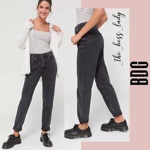 Urban Outfitter BDG jeans high rise Mom jean denim pants